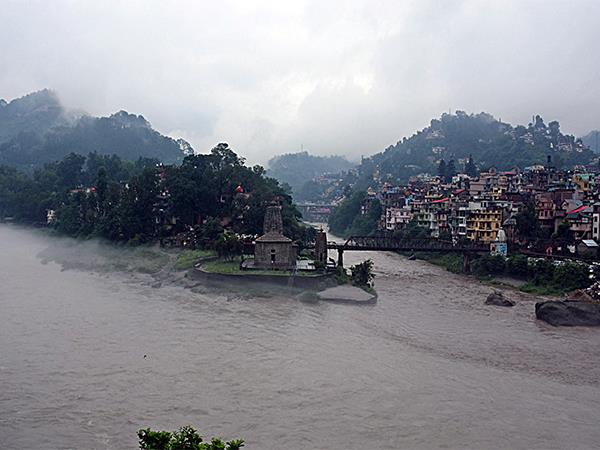 Himachal Monsoon: Death toll rises to 229; 395 roads, 669 power lines and 529 water supply damaged